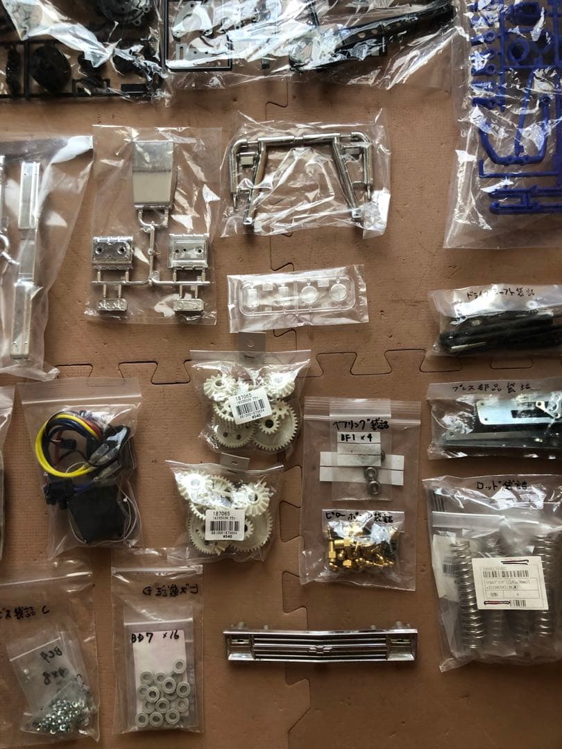 タミヤ　スーパークラッドバスター￼ 初回盤　シボレーグリル付　CHEVROLET