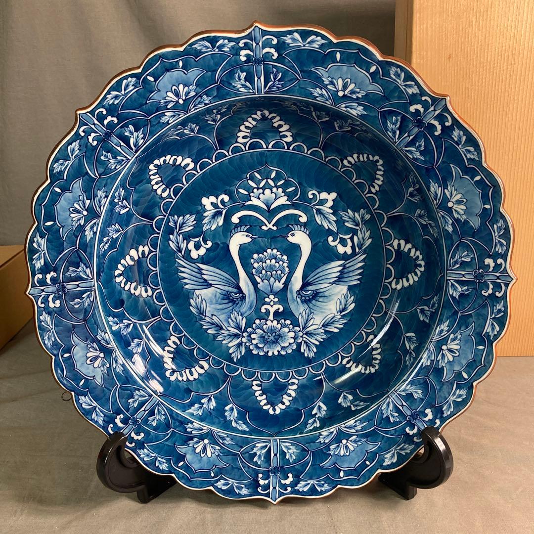 【源右衛門】古伊万里の伝統　日本の名窯　舘林源右衛門作　染濃双鳥文　花形大深鉢