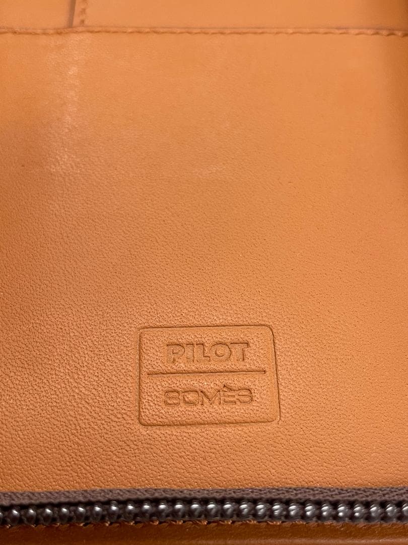 【未使用】PILOT×SOMES ペンケース ラウンドファスナー式SLPC-01