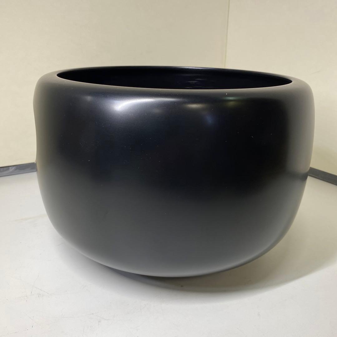 【茶道具】　金森紹栄作　唐銅眉風炉　(共箱)