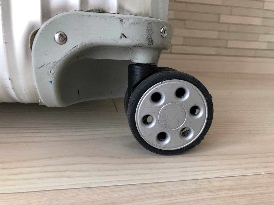 希少 リモワ トパーズ 82L 4輪 青ロゴ 旧ロゴ TSAロック アルミニウム