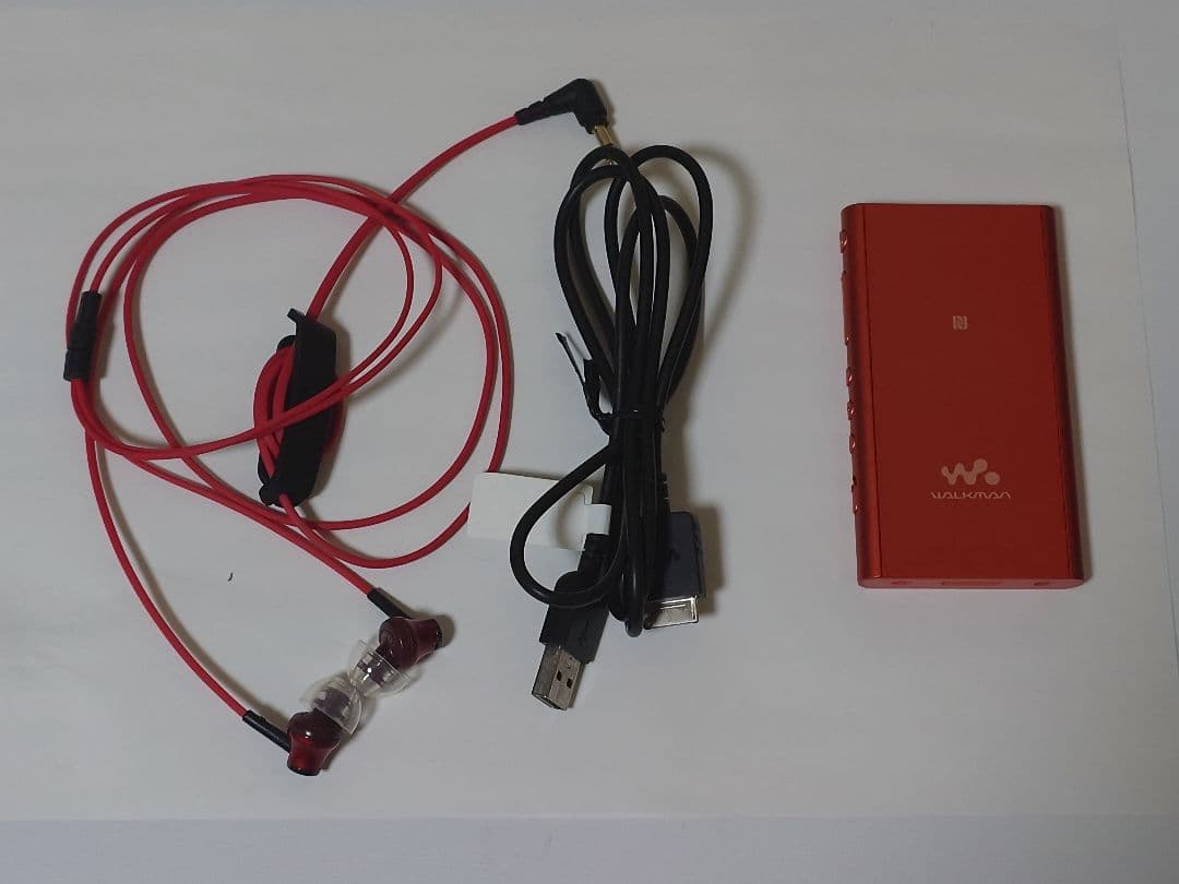 Sony ウォークマン 赤色 イヤフォン付き