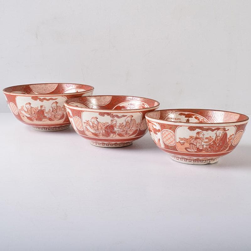 九谷焼　古九谷　赤絵金彩　窓絵　人物花鳥文　三ッ組鉢　時代箱付　U　R8370