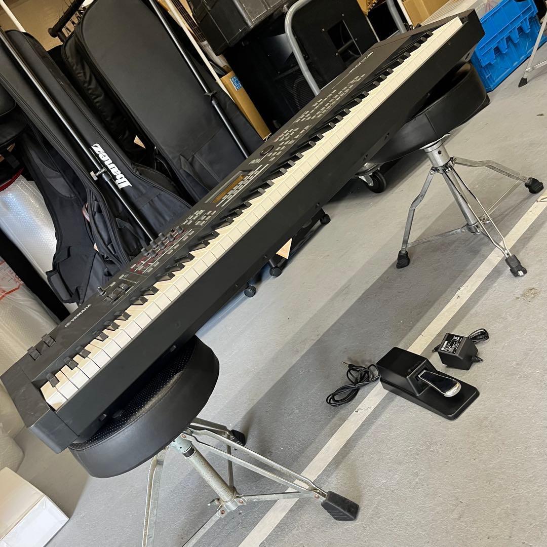 【11085】YAMAHA MOX8 88鍵ピアノタッチ シンセサイザー