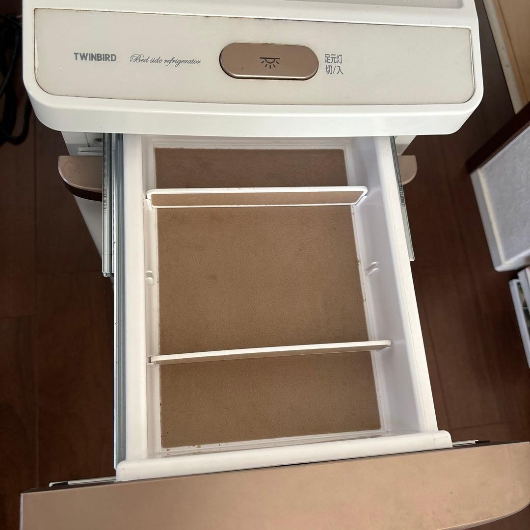 TWINBIRD ツインバード ベッドサイド冷蔵庫 HR-D282