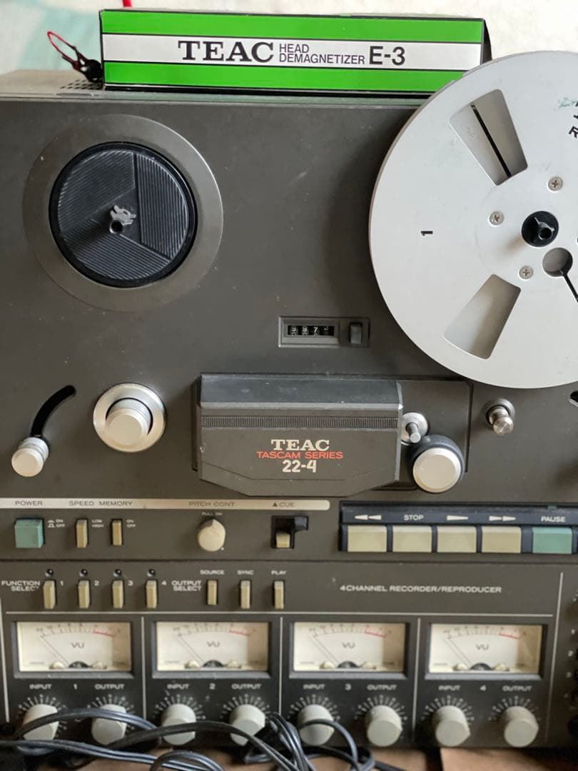 アナログ、ビートルズサウンドTEAC 22-4 オープンリール 4チャンネル