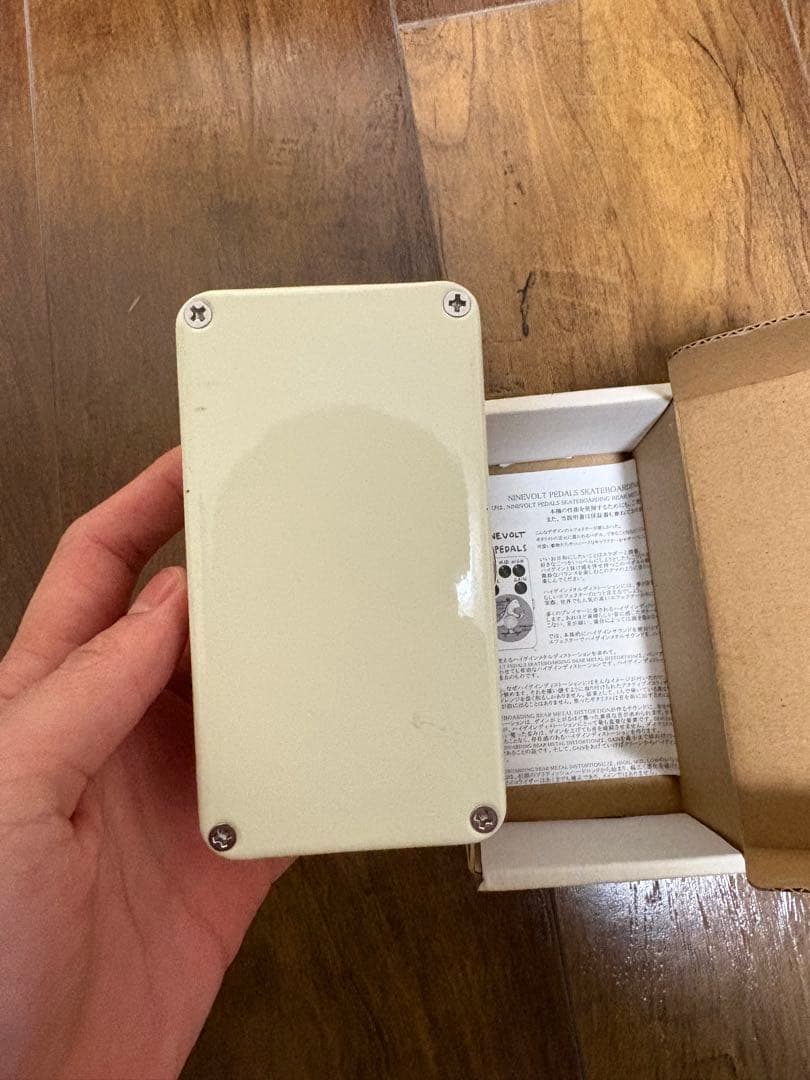 ギター NINEVOLT PEDALS BEAR L DISTORTION