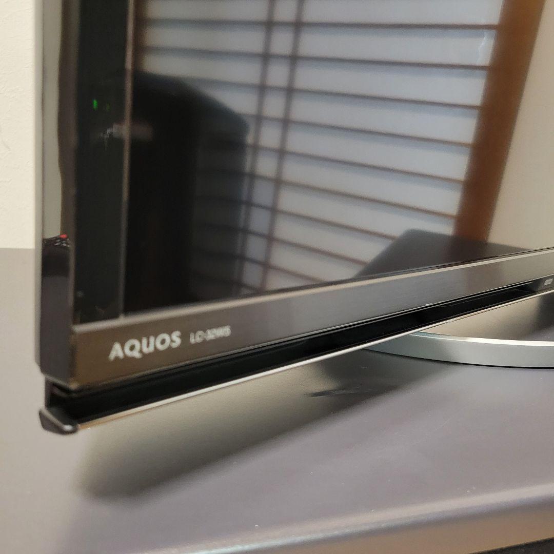 スマートテレビ／YouTube／Netflix☆★ AQUOS 32型液晶テレビ