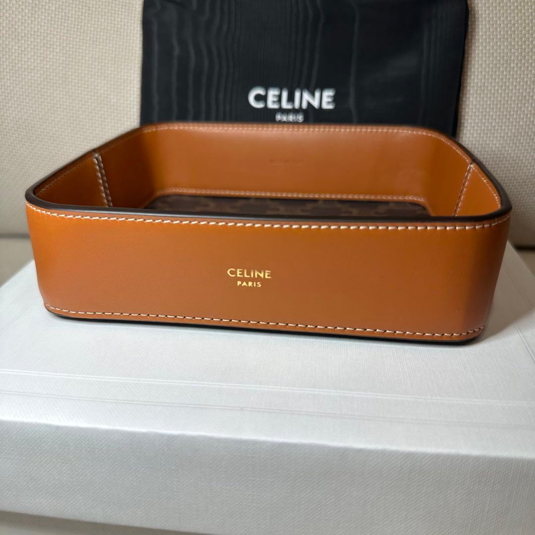 【正規品】CELINEトリオンフレザートレー アクセサリーボウル