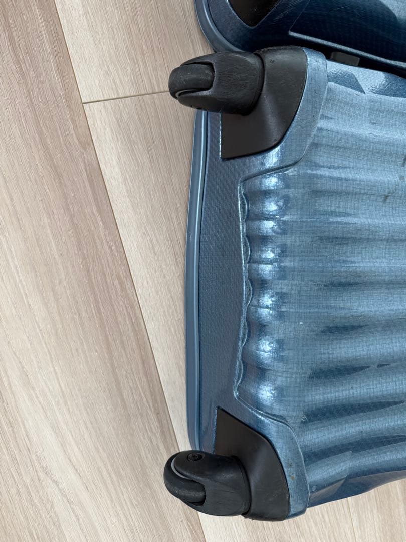 サムソナイト キャリーケース スーツケース ミドルサイズ