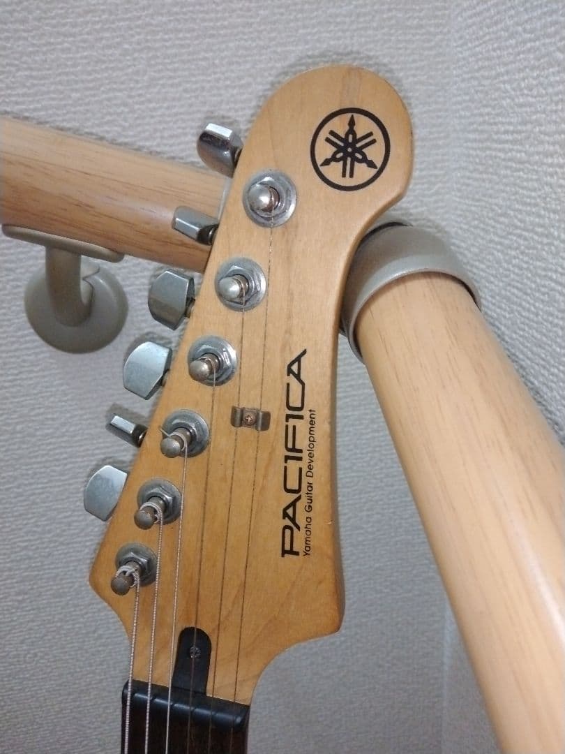 ヤマハ(YAMAHA) パシフィカ(PACIFICA) ギター PAC 112V