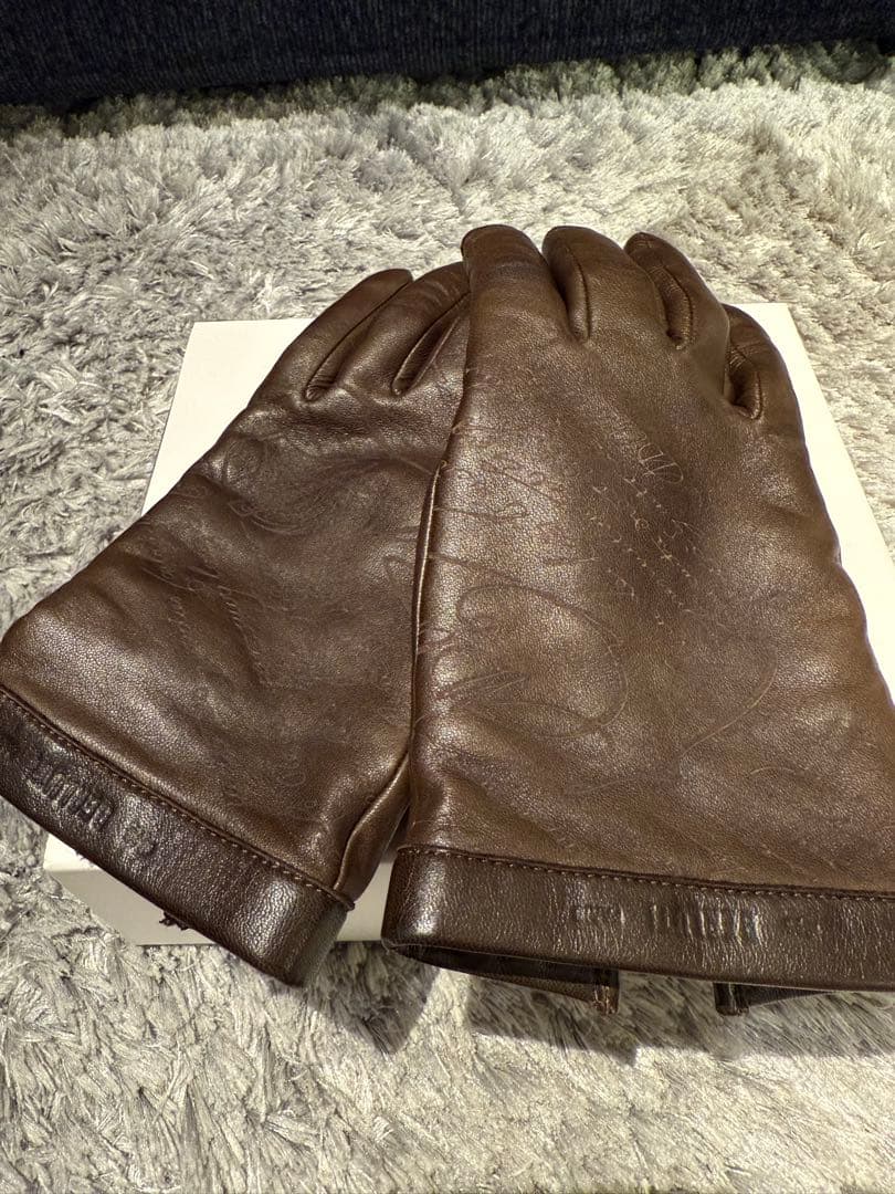 【美品】●BERLUTI ベルルッティ手袋　正規品 メンズ