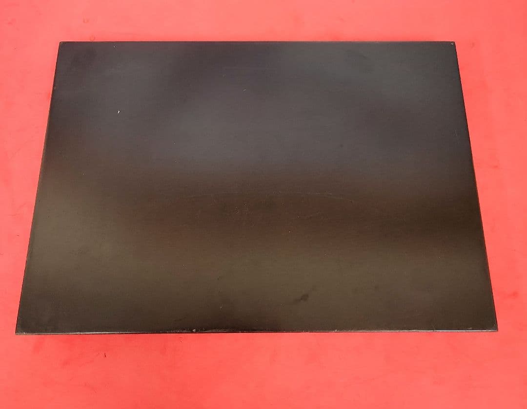 木彫り　笑仏　ガラス玉　台座付