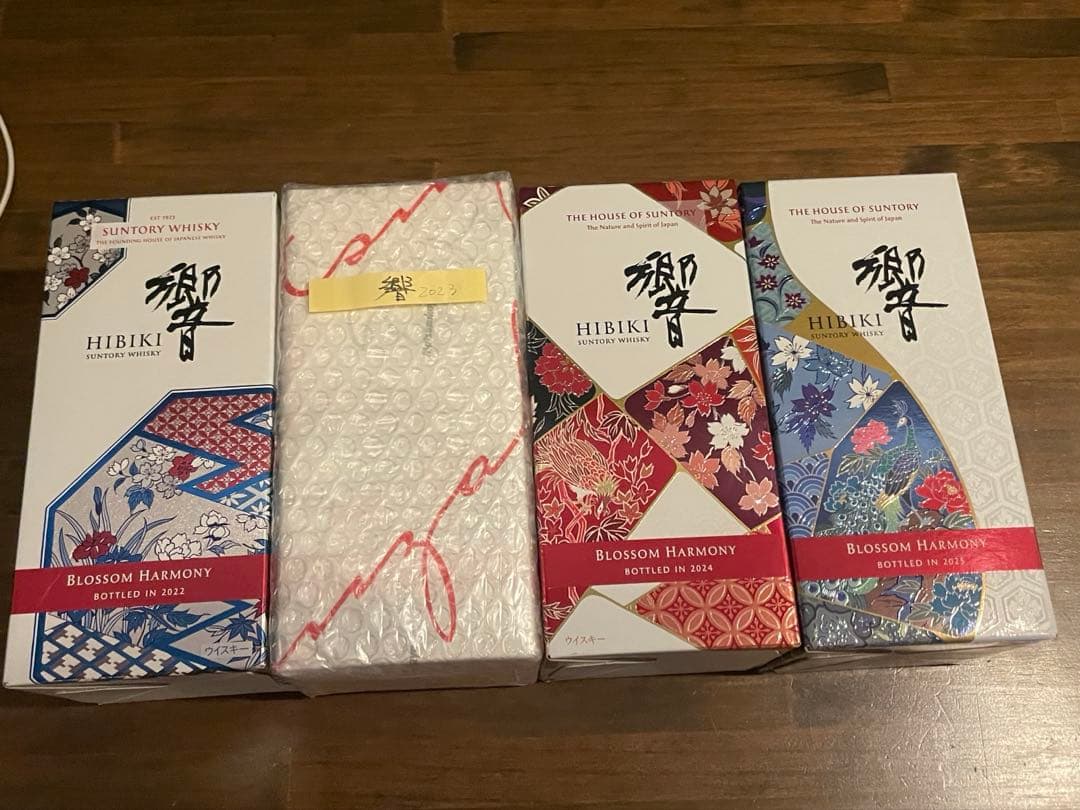 響 ブロッサムハーモニー 4本セット 700ml