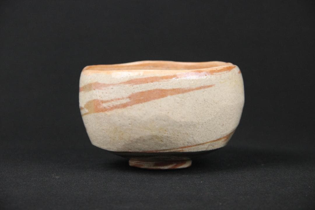 楽焼　粉引掛分け茶碗　楽印　　抹茶碗　茶道具 EN5-16