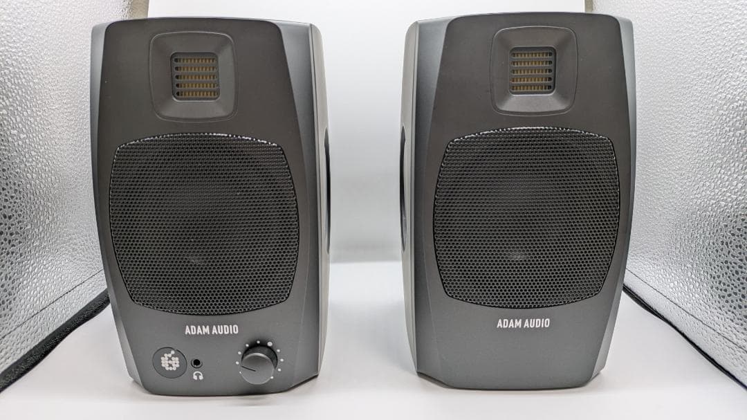 ADAM AUDIO D3V アクティブスピーカー