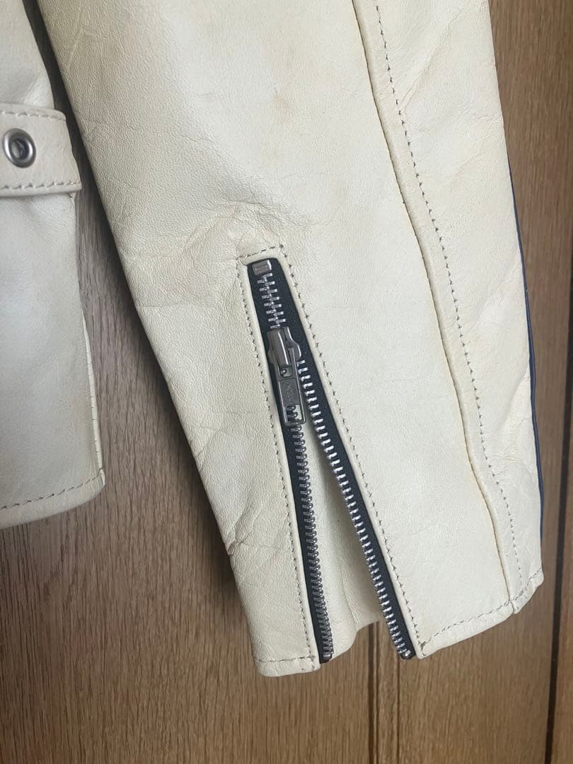 シングルライダースジャケット