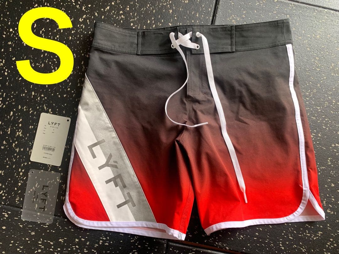 LYFT サーフパンツSサイズ レッド 完売品　ステージショーツ