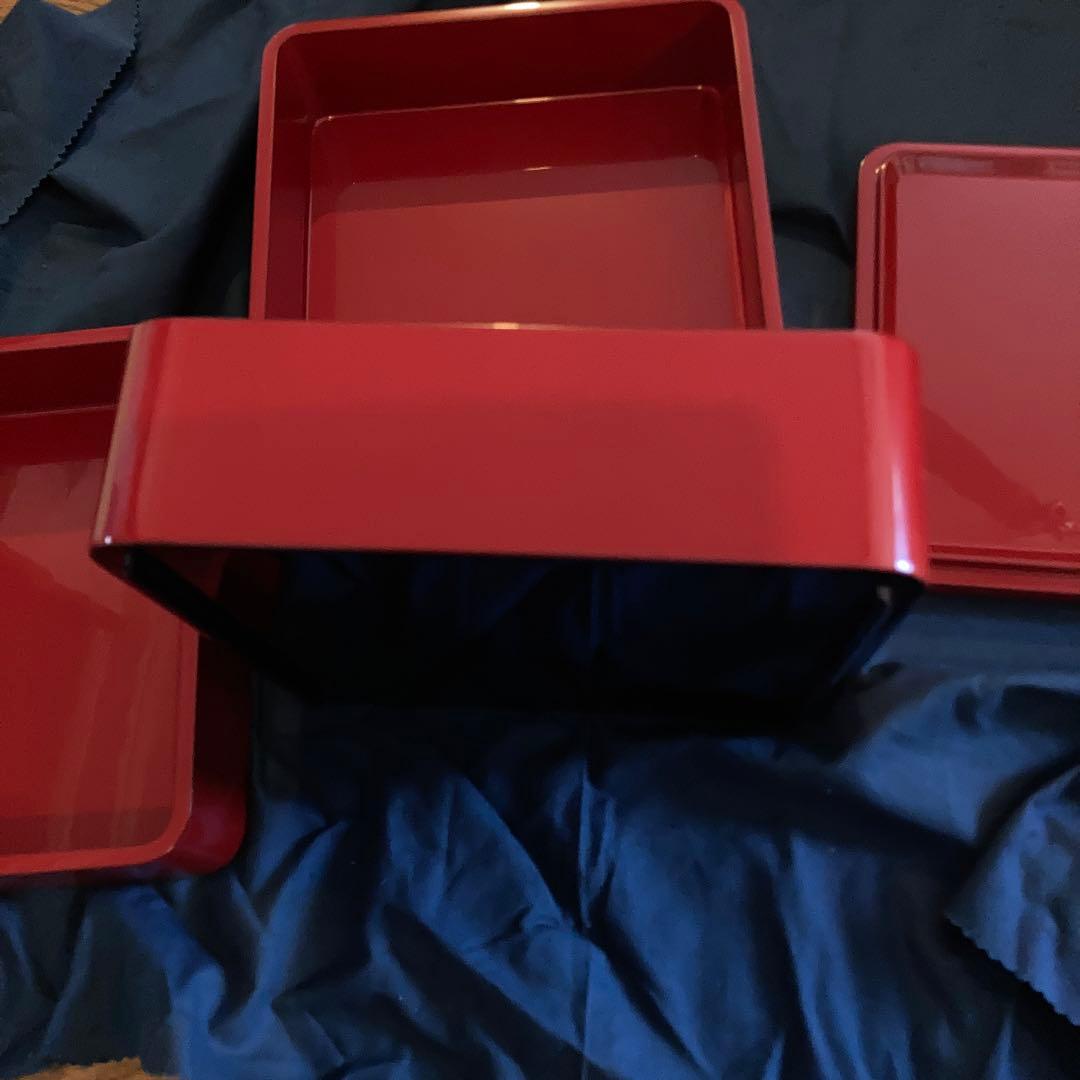 輪島塗　朱塗り三段重　天然木　未使用　お正月