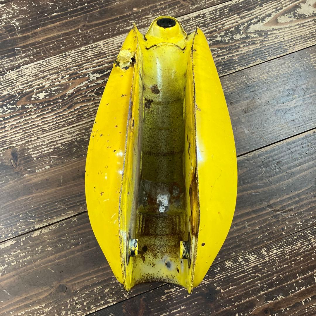 YAMAHA バイク タンク 白/黄