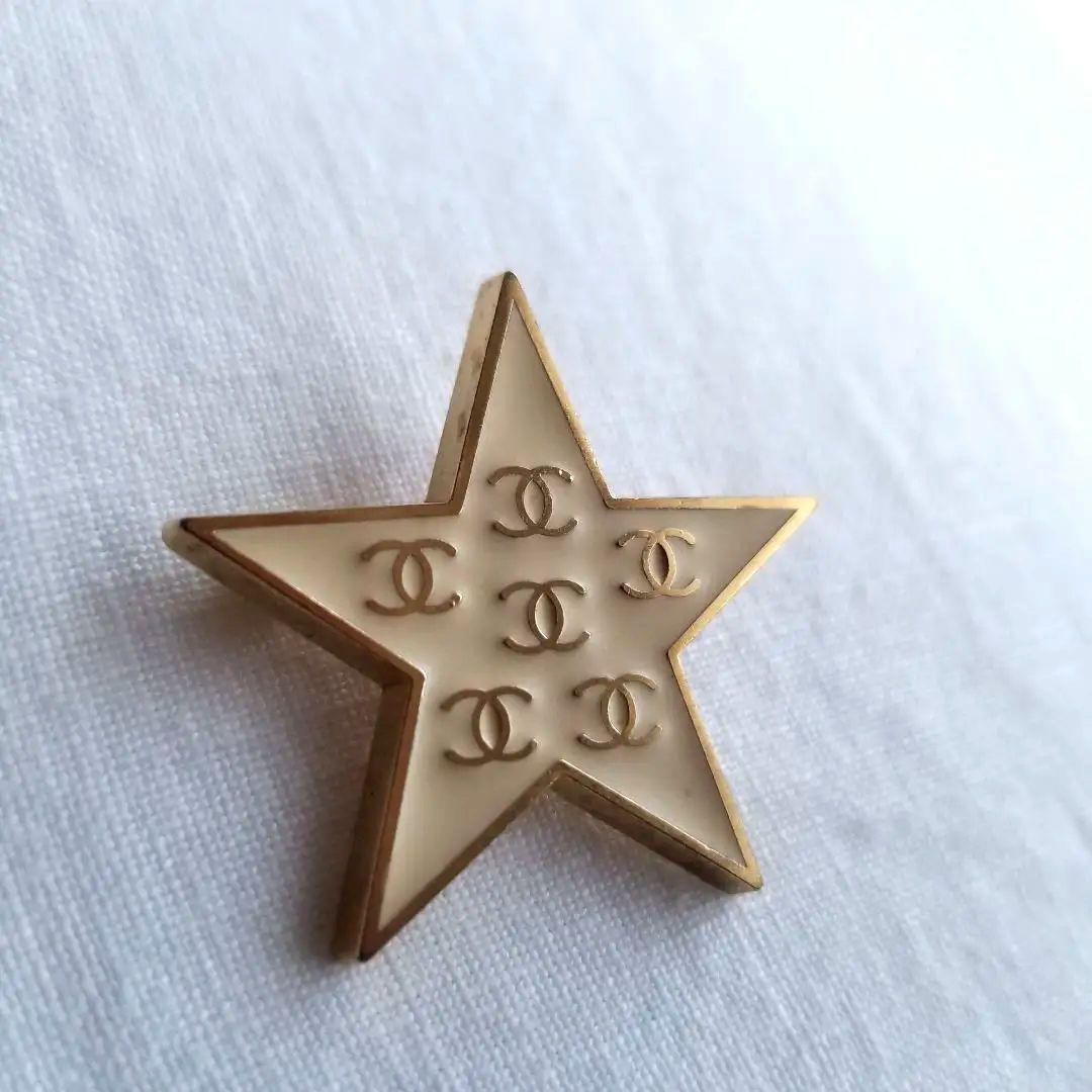 CHANEL　スター ブローチ　ココマーク刻印有り　星形 ヴィンテージ　レア