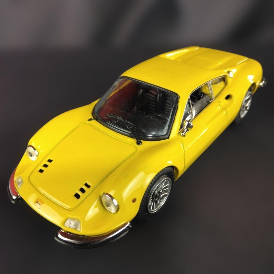イタリア製 Bang 1/43 Ferrari Dino 246 GT ミニカー