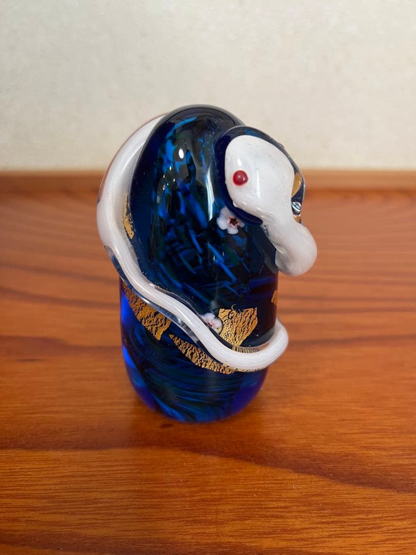 白蛇　ガラス細工