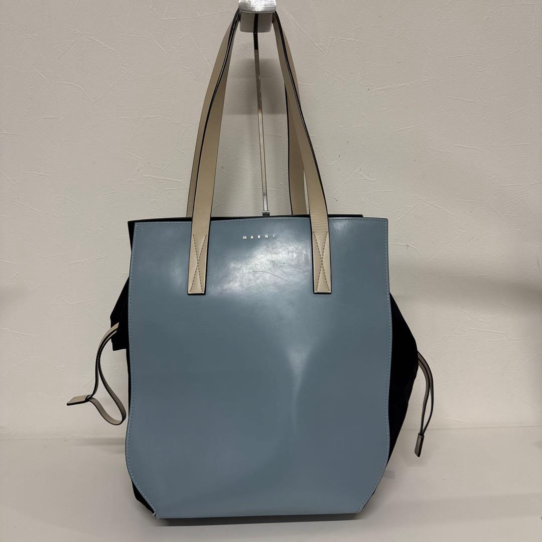 MARNI ライトブルー ブラック ショルダーバッグ
