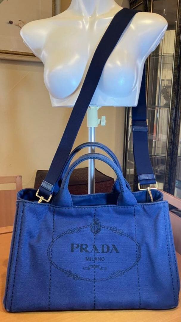 超美品　2wayプラダ　カナパ　ネイビー　Mサイズ