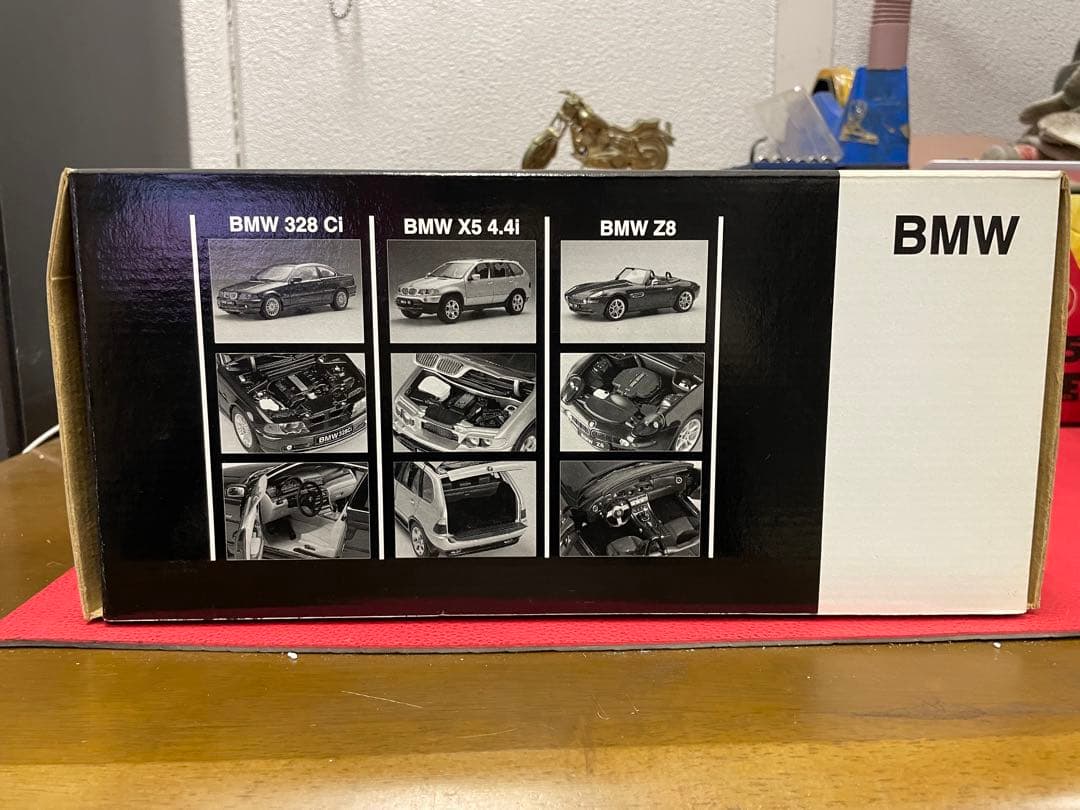 京商　BMW Z8 レッド