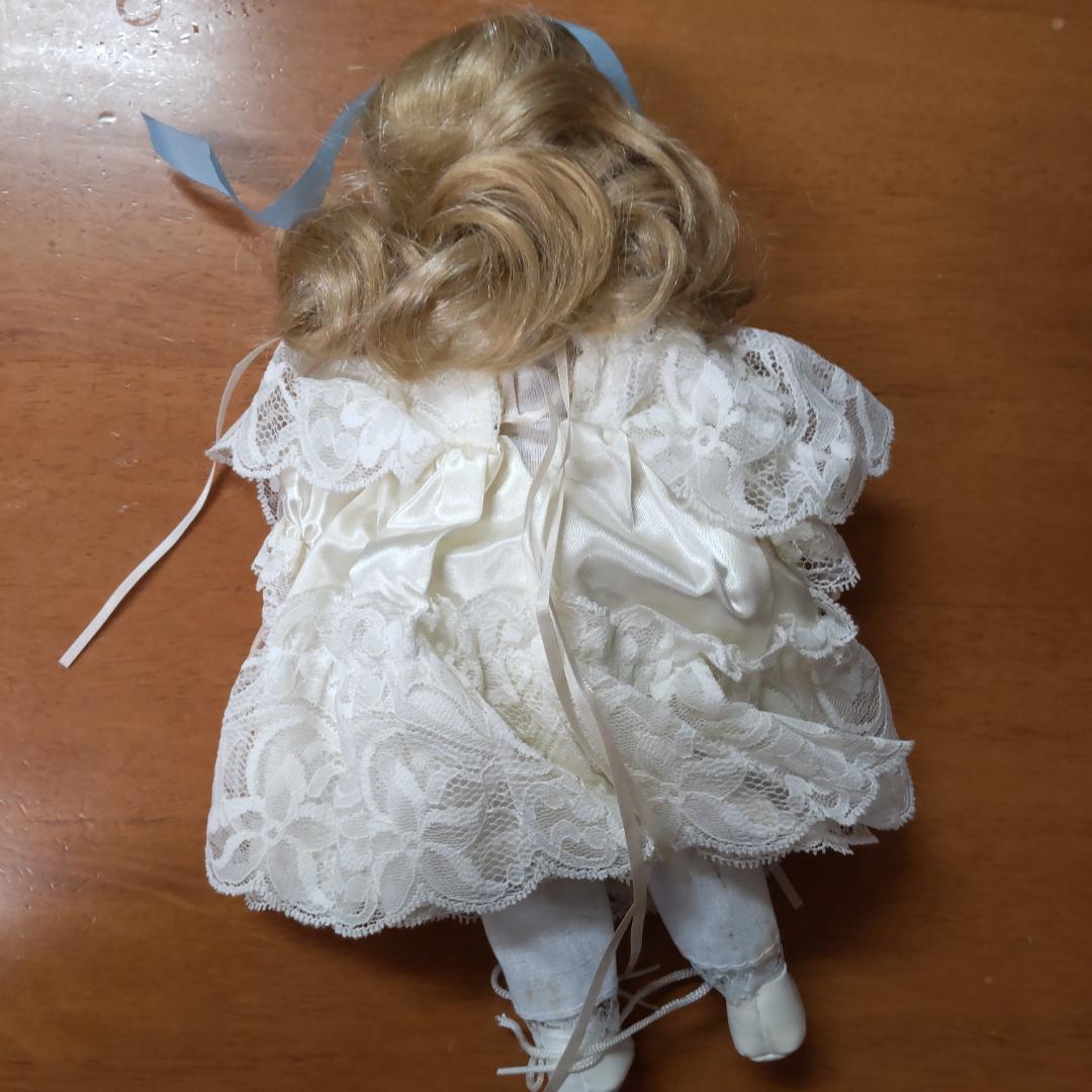 創作人形　現代人形　イギリス　ドール　ポーセリンドール