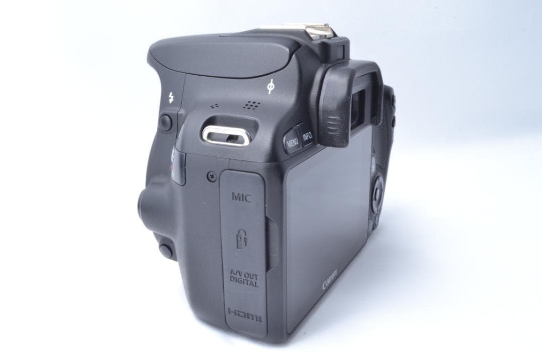 Canon EOS Kiss X7 Wレンズセット 初心者オススメ