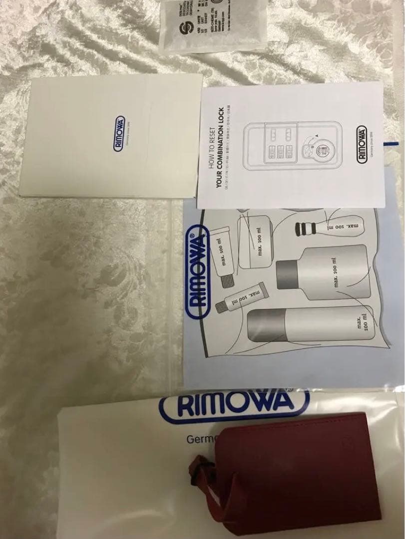 RIMOWA ベージュブリーフ無　機内持ち込み