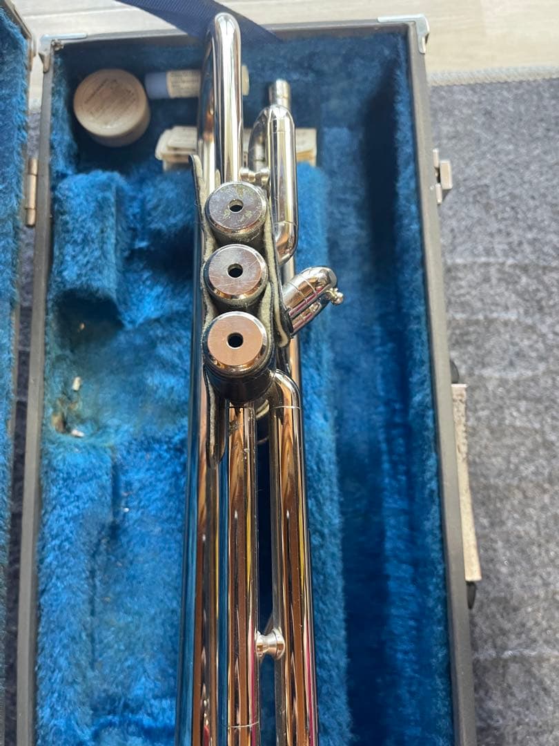 YAMAHA シルバー トランペット ケース付き