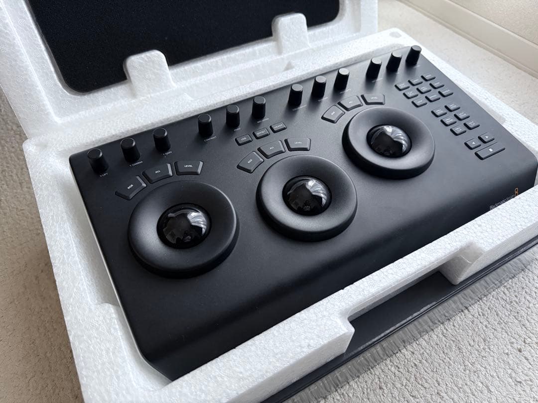 コントロールパネル DaVinci Resolve Micro Panel