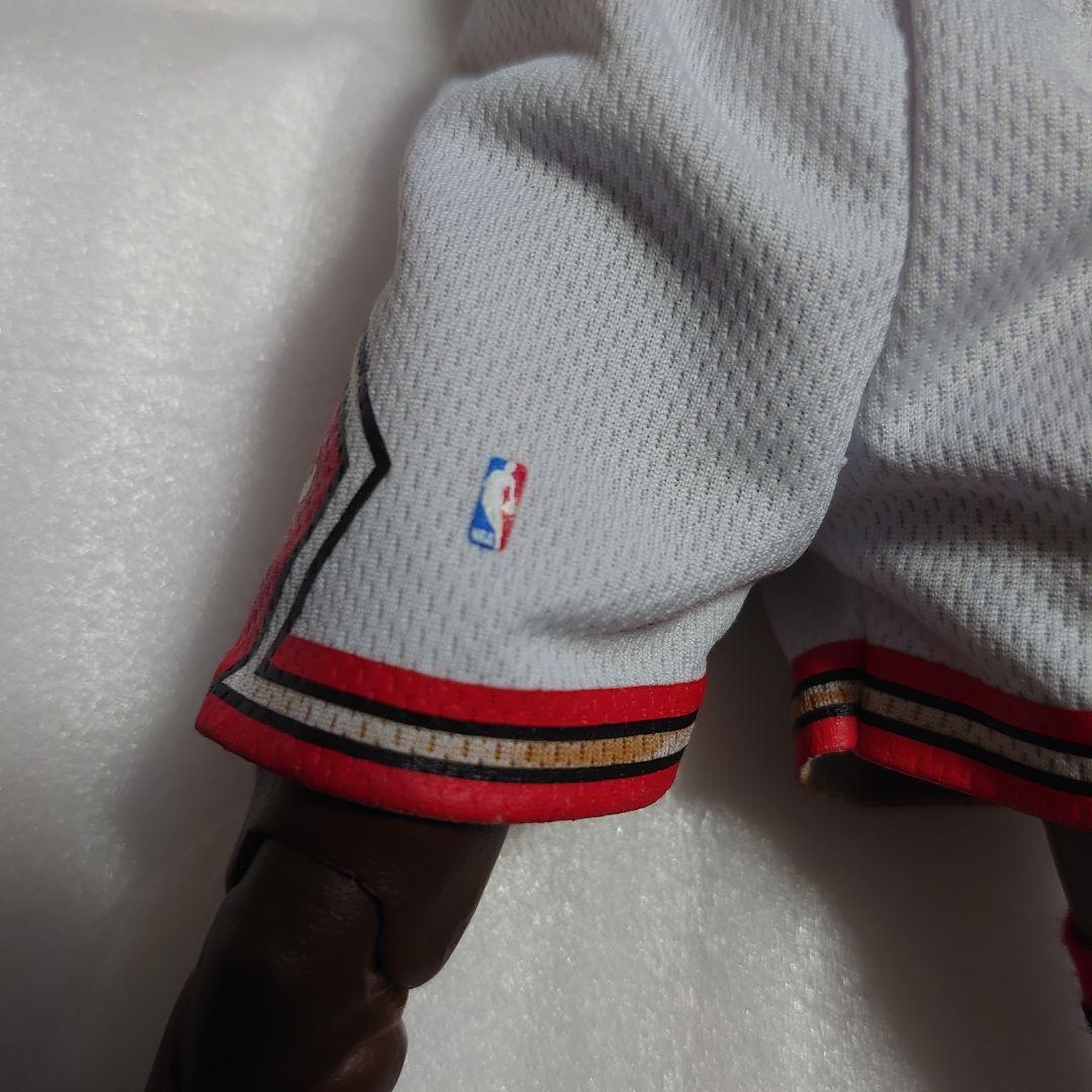 エンターベイ マイケル・ジョーダン 1/6 フィギュア