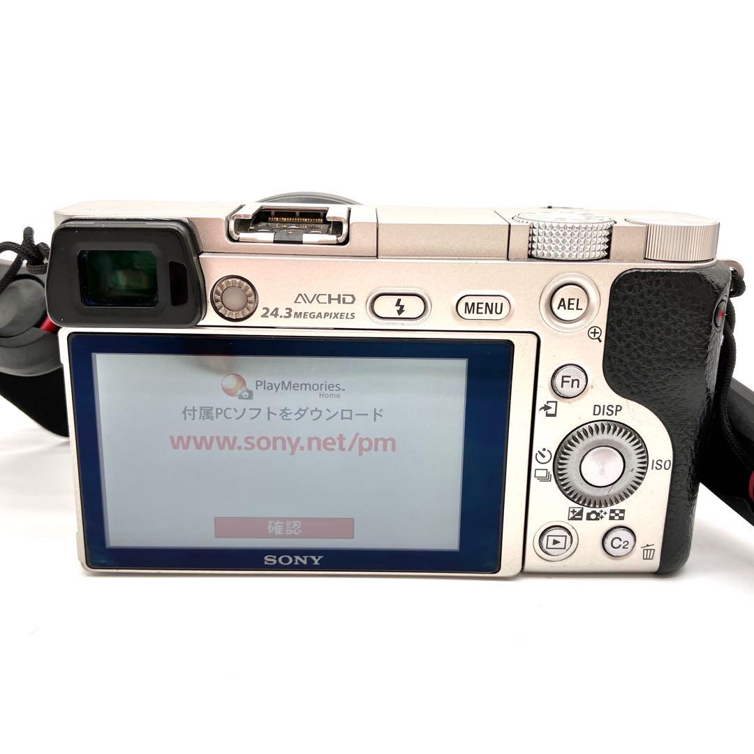 SONY a6000 ILCE-6000 シルバーボディ　16-50mmレンズ