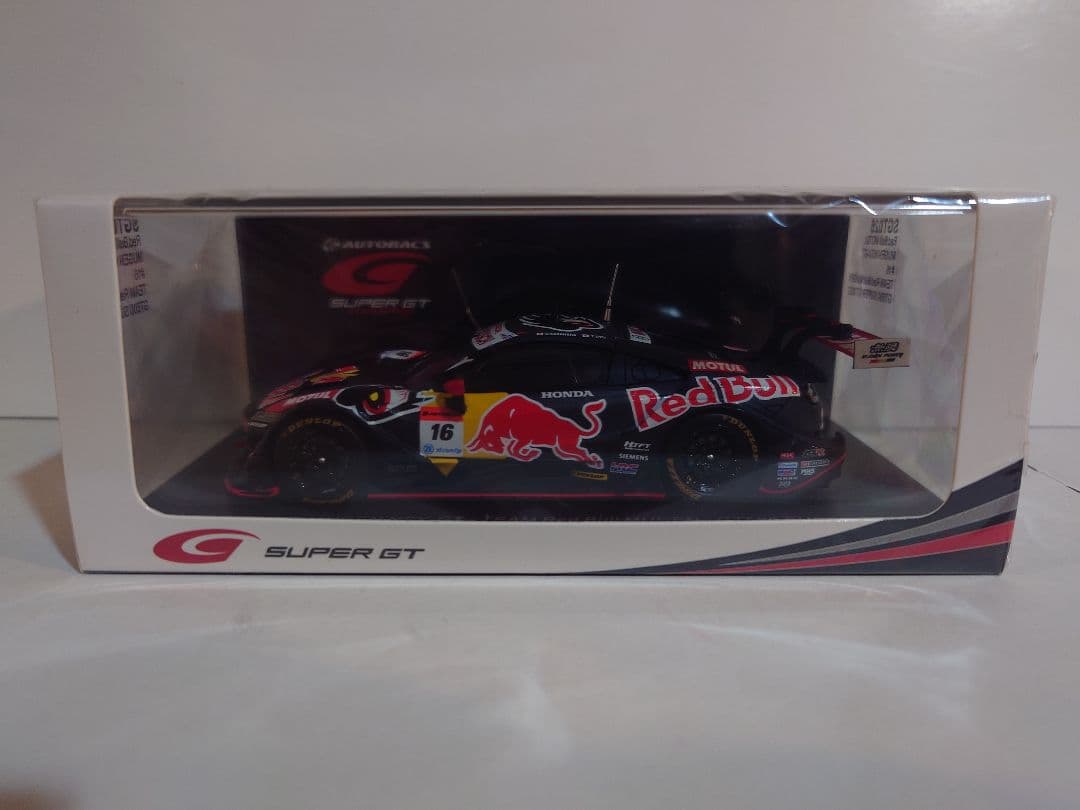 スパーク　レッドブル　モチュール　無限　NSX-GT スーパーGT　2022