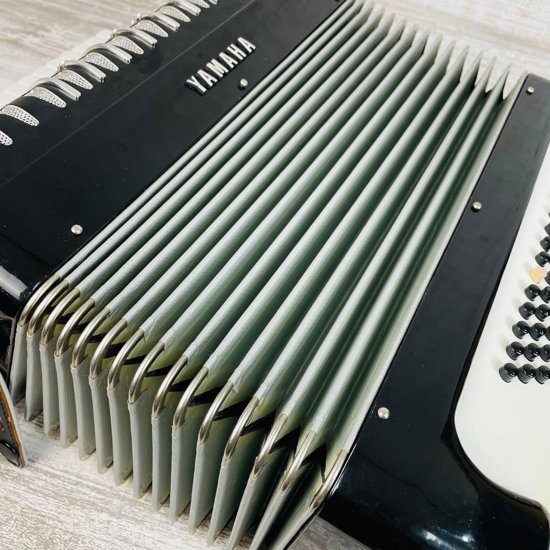 【希少品】YAMAHA YA-48アコーディオン　ヴィンテージ34鍵　初心者向け