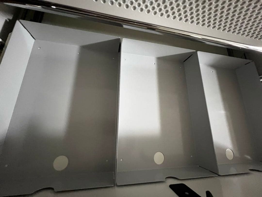 【美品/15%オフ】USMハラー キャビネット4段(鍵付き)