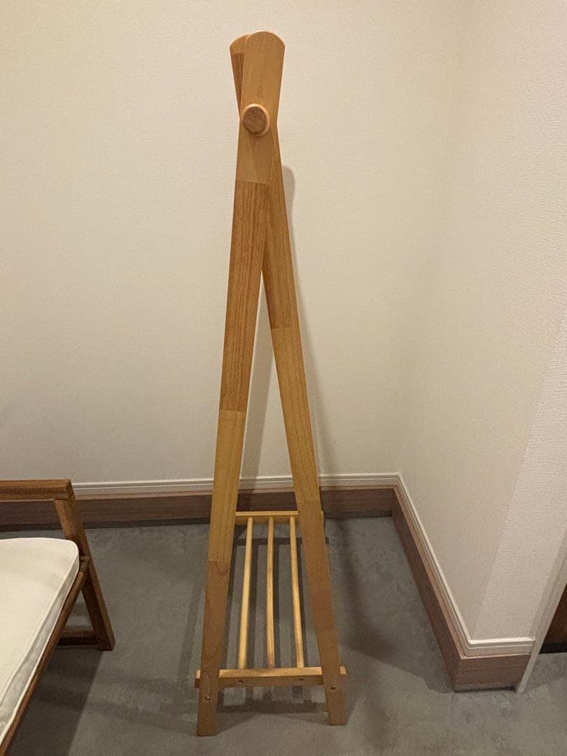 【未使用】木製ハンガーラック 衣類収納 ナチュラル 北欧風 2024年