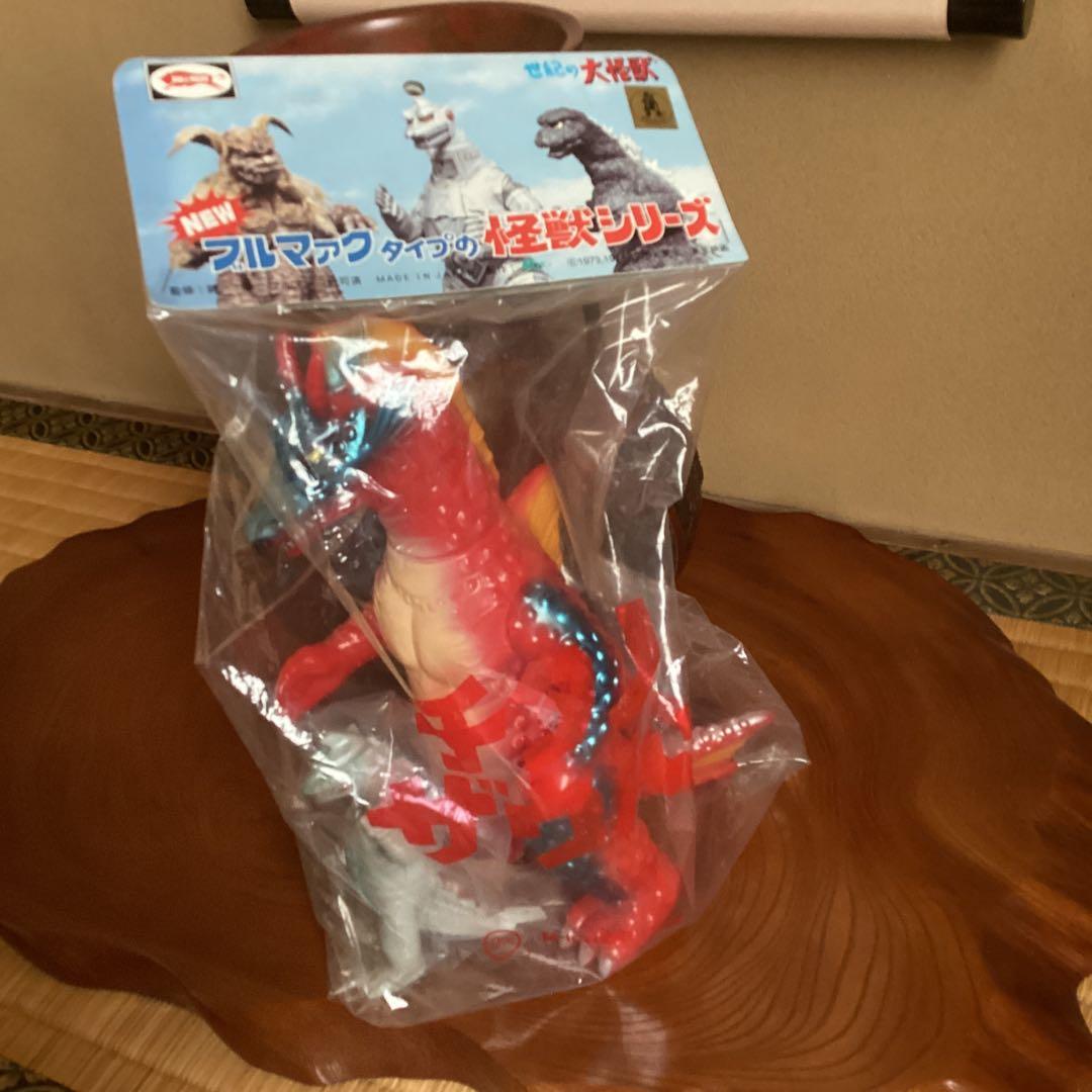 ブルマァクM1号　チタノザウルス1期　ミニメカゴジラ付き　新品　袋外れ有り