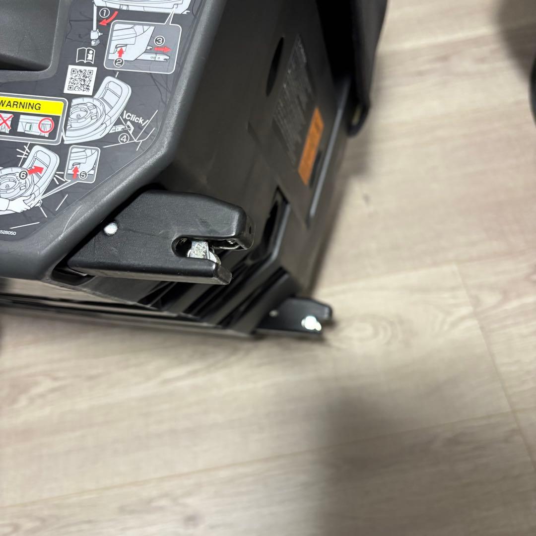 コンビ ホワイトレーベル THE S ISOFIX エッグショック ZD