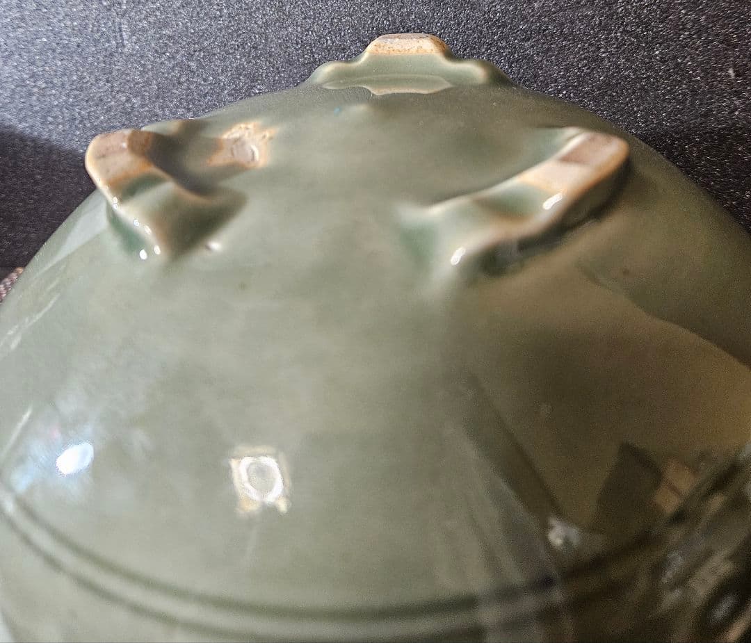 現代作家作　菊花文刻　青瓷　青磁　大香炉　花入れ　花器　口径約19.5cm　灰付