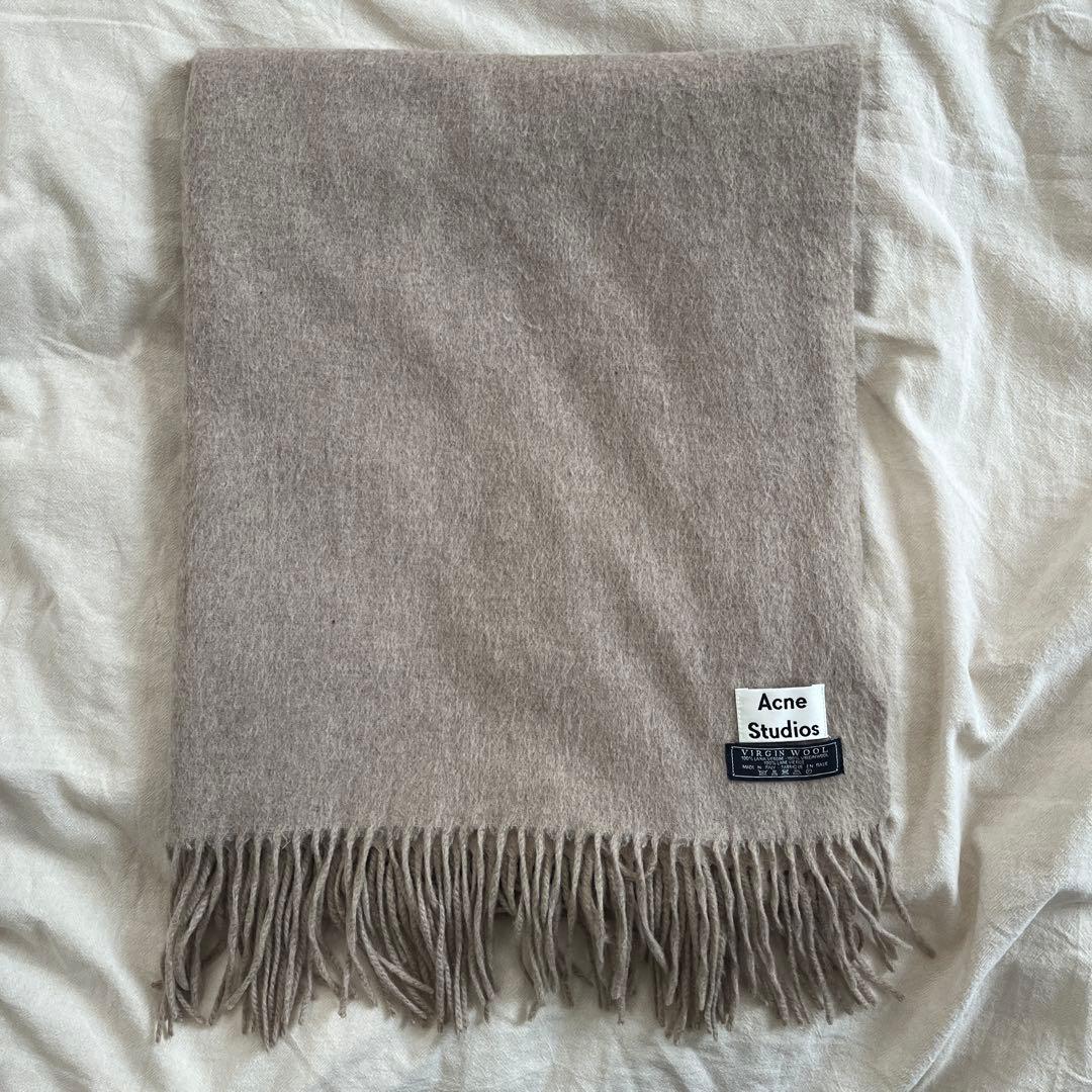 acne studios マフラー