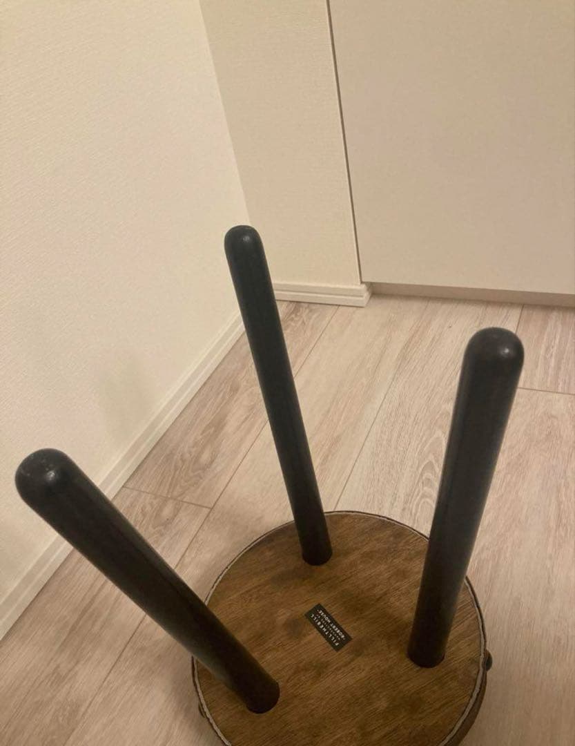 FILL THE BILL スツール