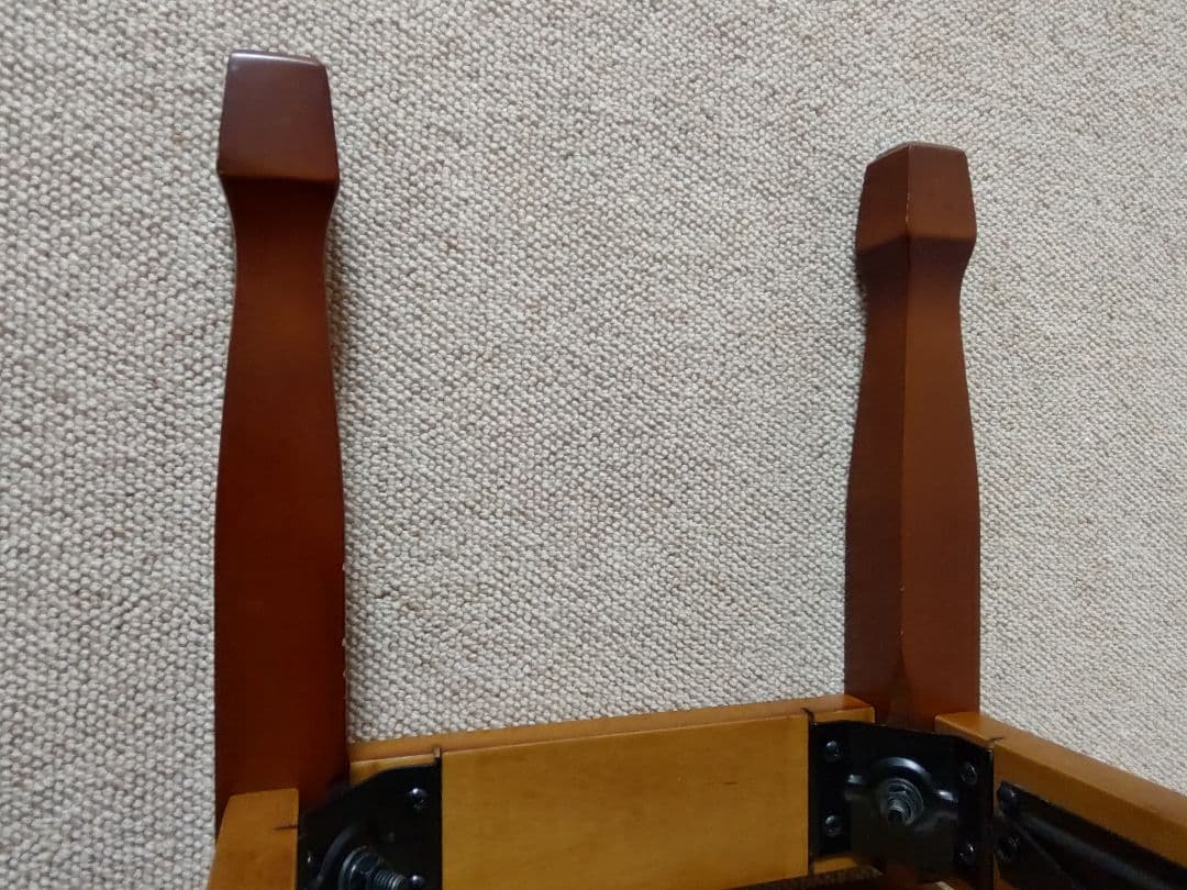 ギター専用椅子　現代ギター　マホガニー　GGS-III　GGS-STANDARD