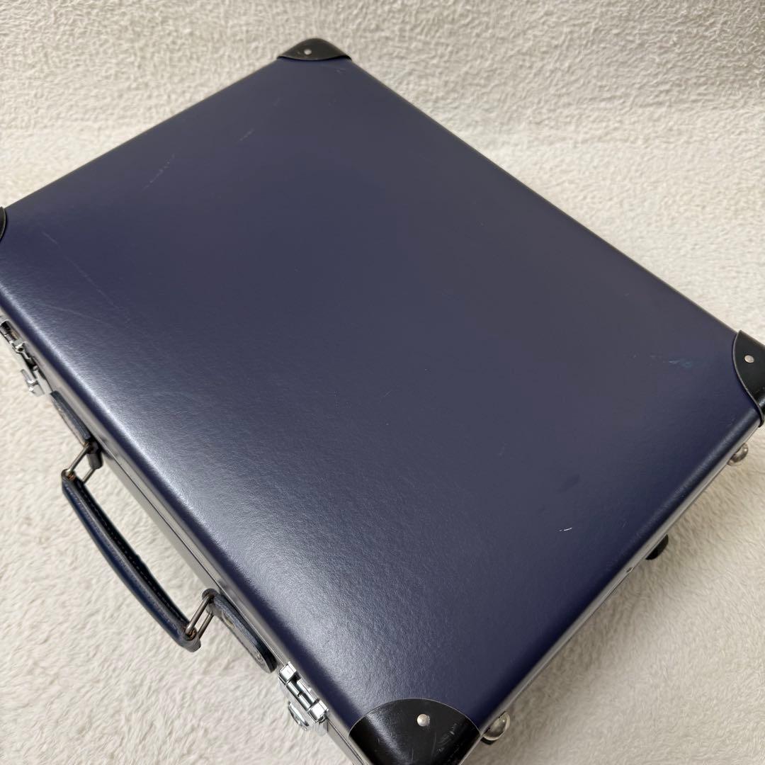 グローブトロッター オリジナル スモール キャリーケース 30L 機内持込可