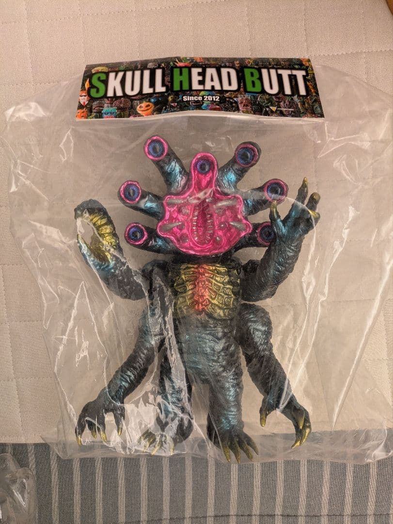 ガニメデX スカルヘッドバット SKULL HEAD BUTT ソフビ