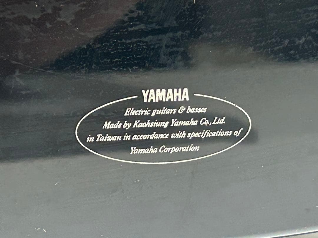 ヤマハ　advanced form YGX121D エレキギター　ブラック